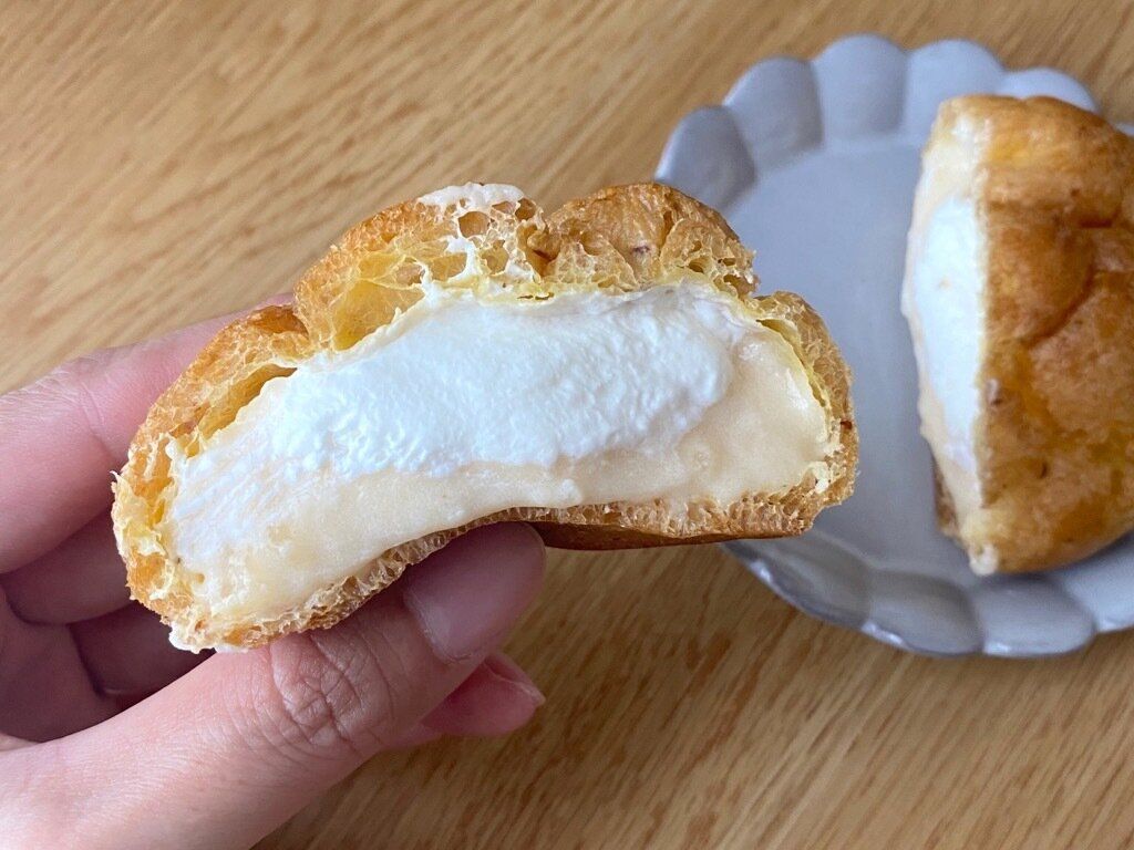 ダブルシュークリーム山梨県産白桃