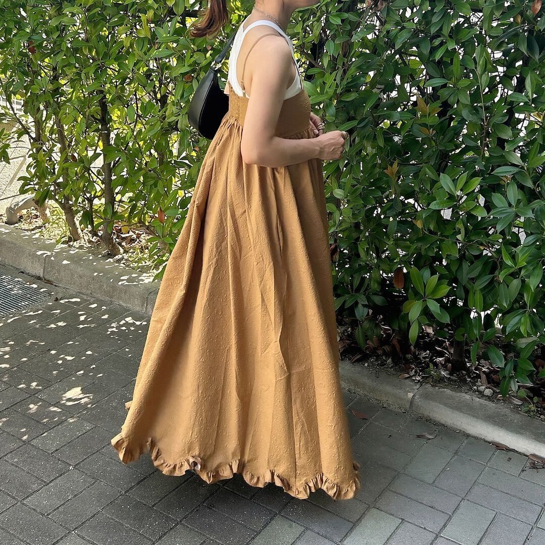 【ユニクロ】猛暑日に着るべき!激売れ中の「2大ブラトップ」