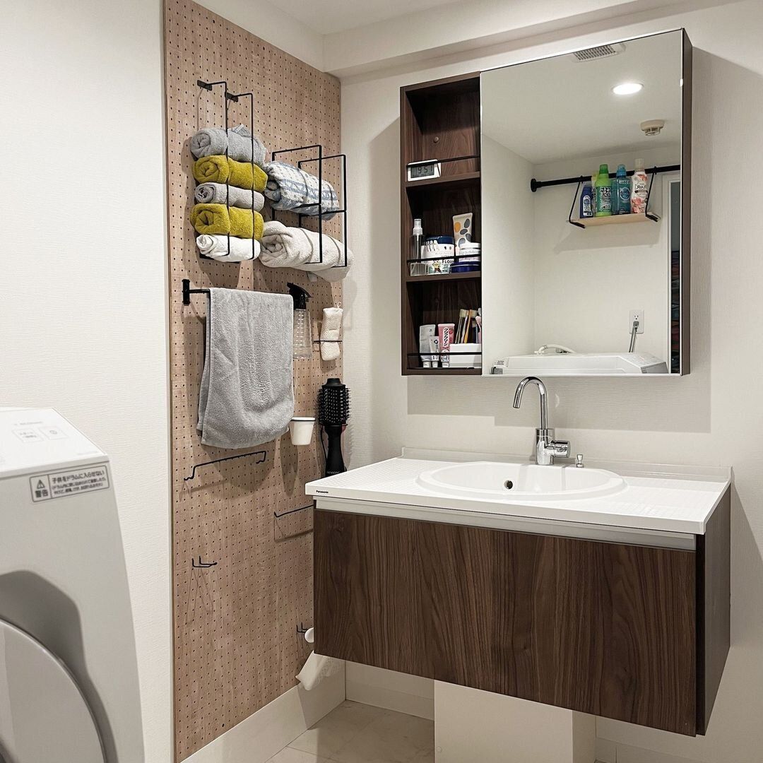 洗面収納界の最薄！有孔ボードをつかったアイデア