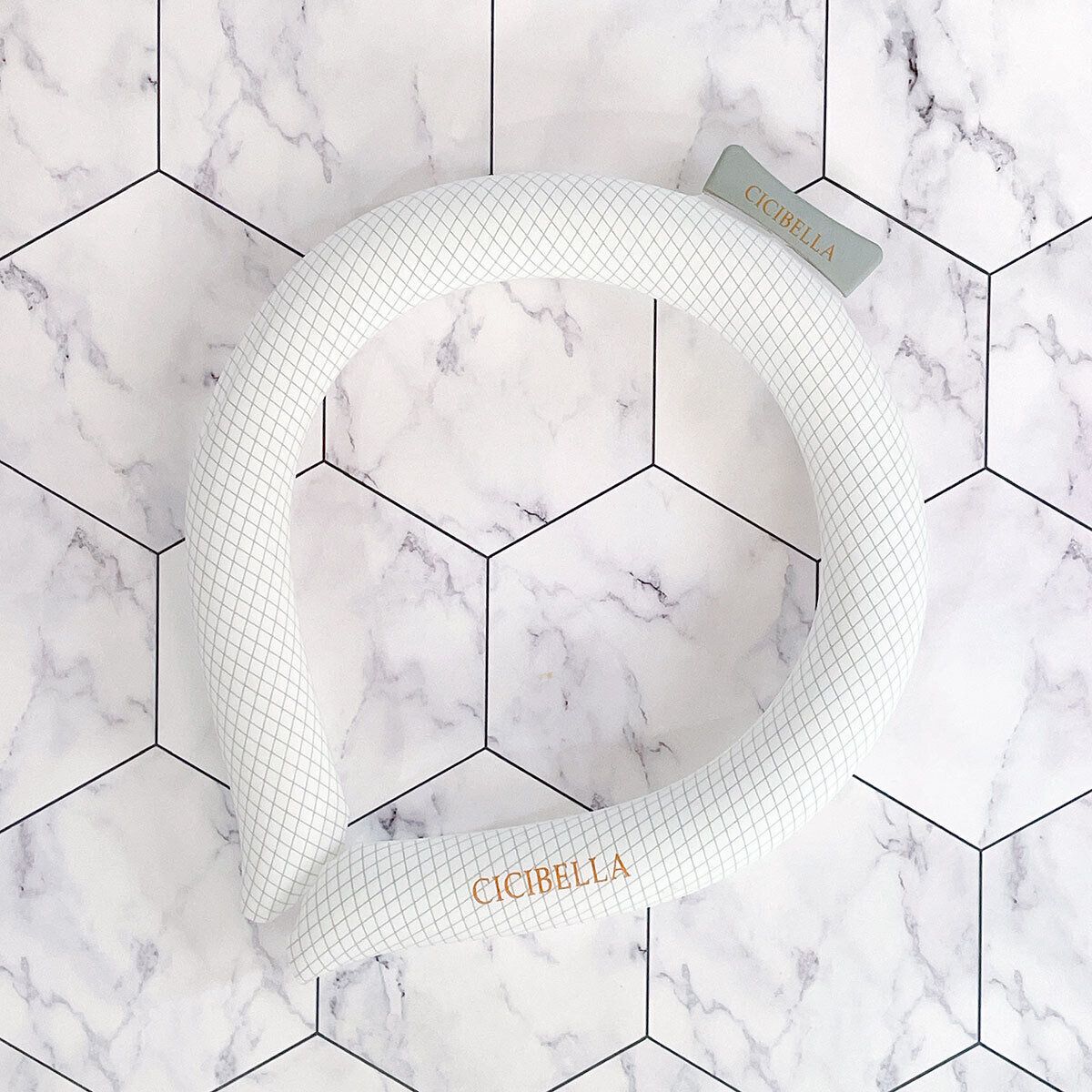 クールネックリング