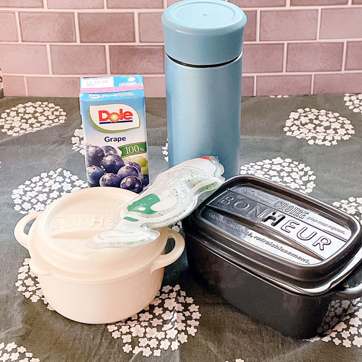 紙パックジュースを保冷剤代わりに