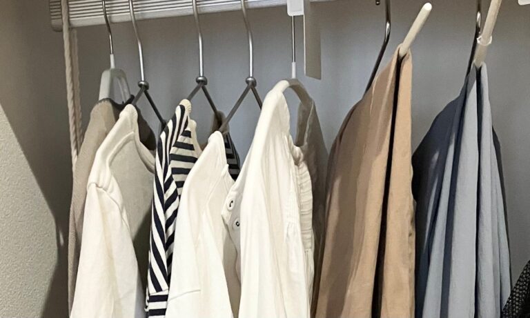 面倒くさがりの整理収納アドバイザーが服を少なくしている理由