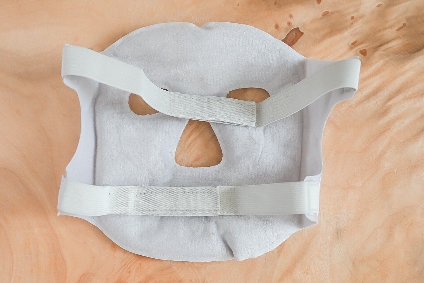 《ほてった肌に》温冷ジェルマスクの裏面