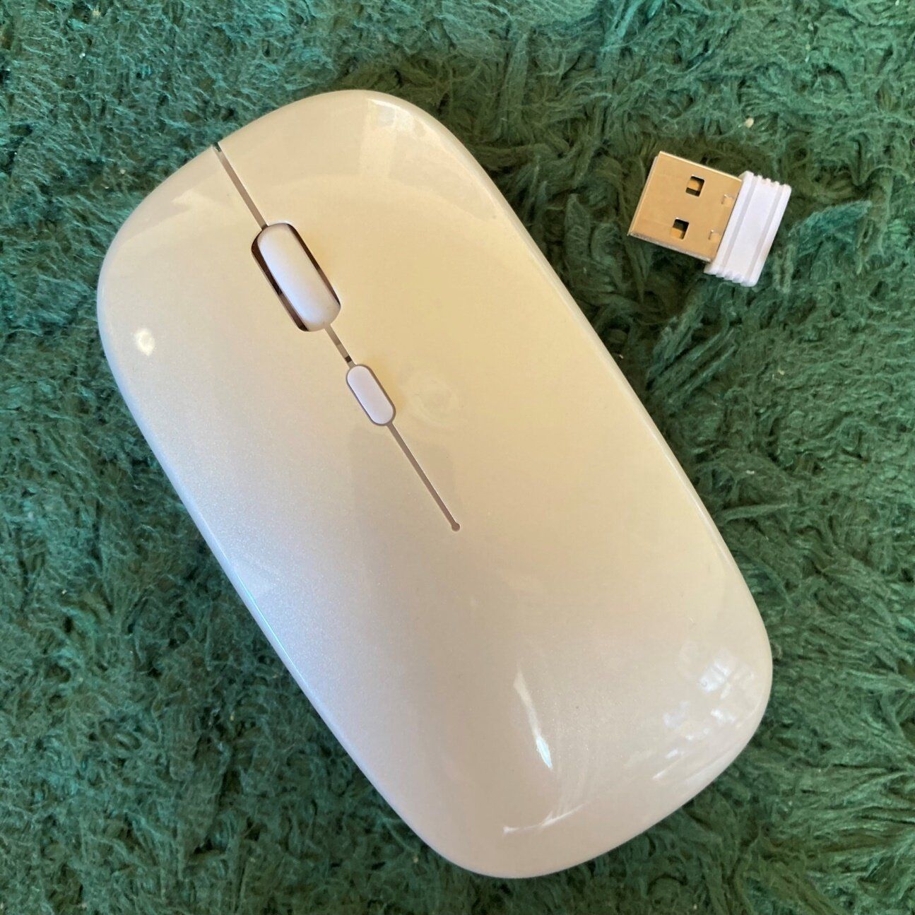 【ダイソー】こんな商品が770円ってスゴッ!ヤスッ!「ワイヤレス静音マウス」が高性能すぎ