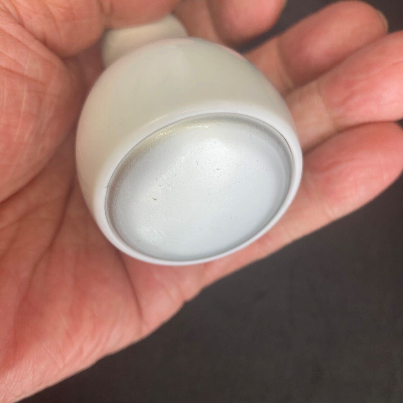 【ダイソー】これが220円ってコスパよすぎ！電池不要で永遠に使える火照った肌のクールダウングッズ