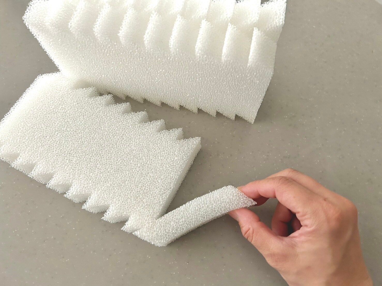 【3COINS】絶対おすすめ！ちぎって使えるバス用掃除スポンジ