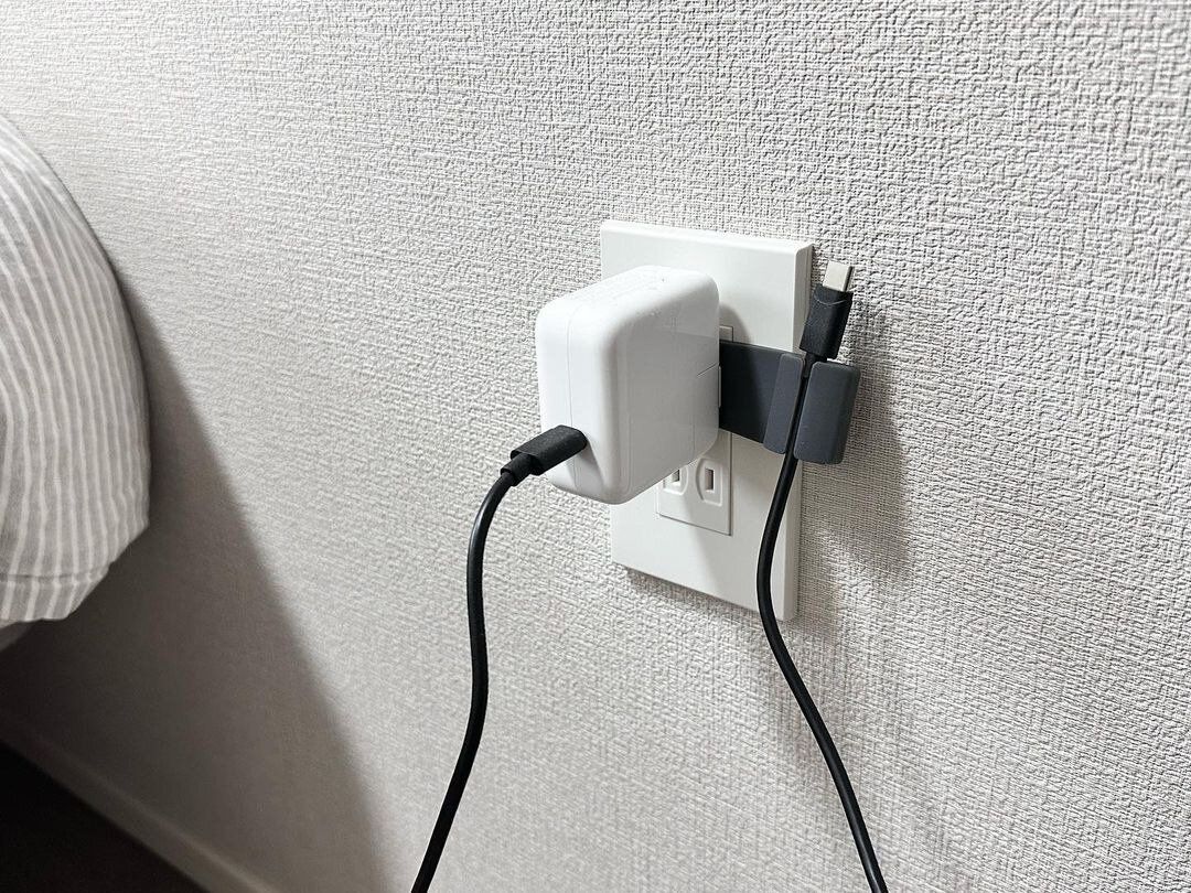 セリアの「プラグクリップ」