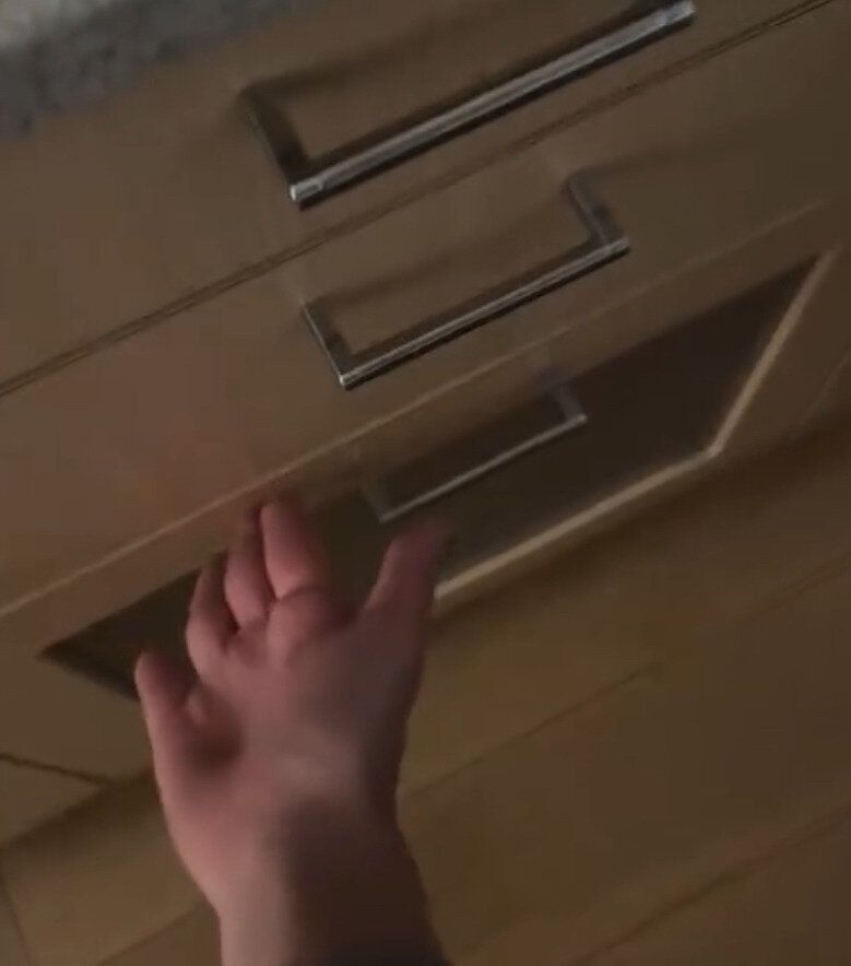 丸めてポイっとするだけ！簡単収納アイデア