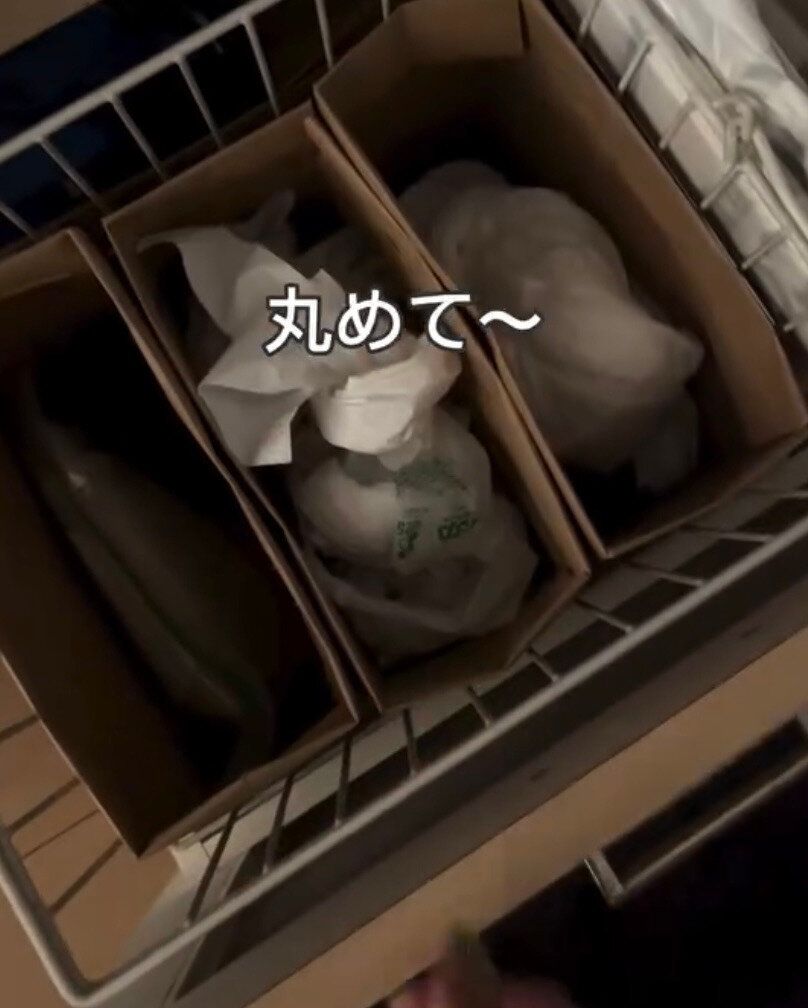 丸めてポイっとするだけ！簡単収納アイデア