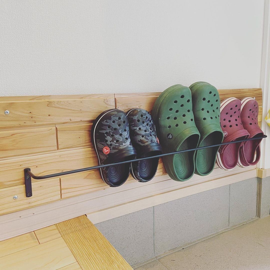 DIYでつくれるサンダルラック
