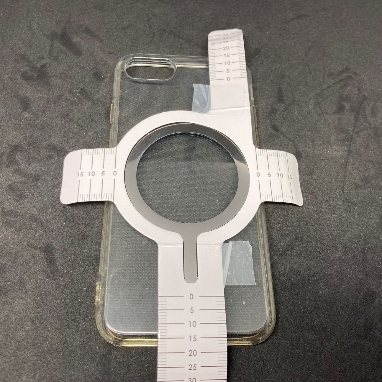 ダイソーすごすぎ！110円でめんどうなスマホ充電の悩みを一挙解決できちゃった