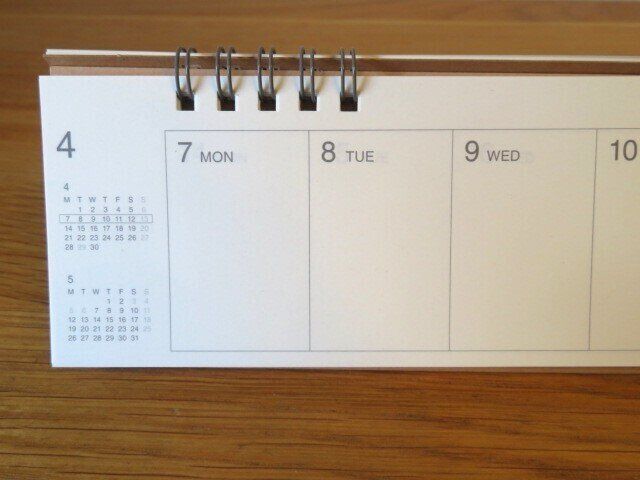 月カレンダーもある