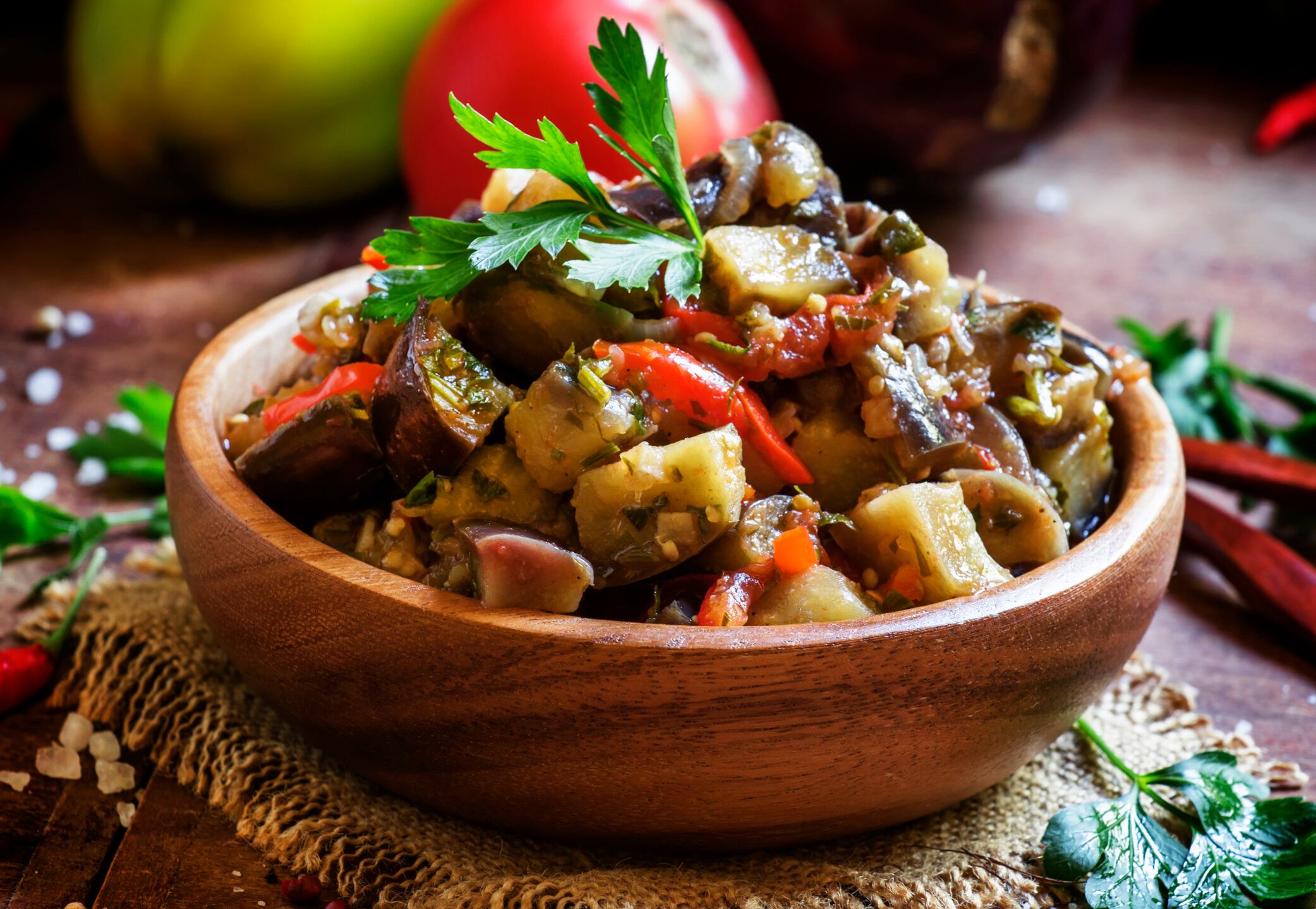 ナスの煮込みから伝統的な白人のソテー