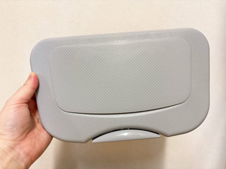 【3COINS】考えた人天才！飲み物以外も置けちゃうコスパ最高の車用ドリンクホルダー