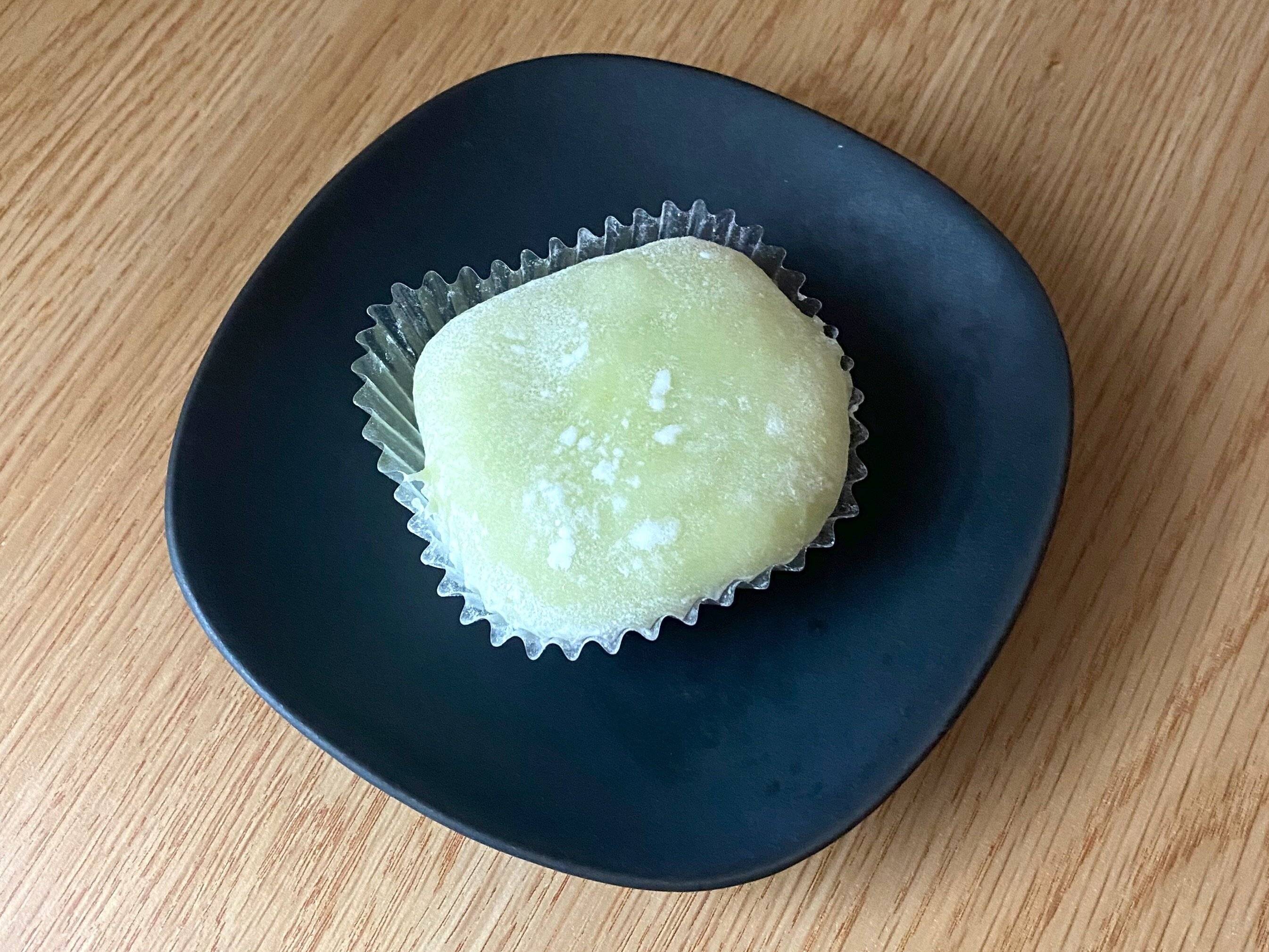 山梨県産シャインマスカットのぶどう大福ホイップクリーム入り