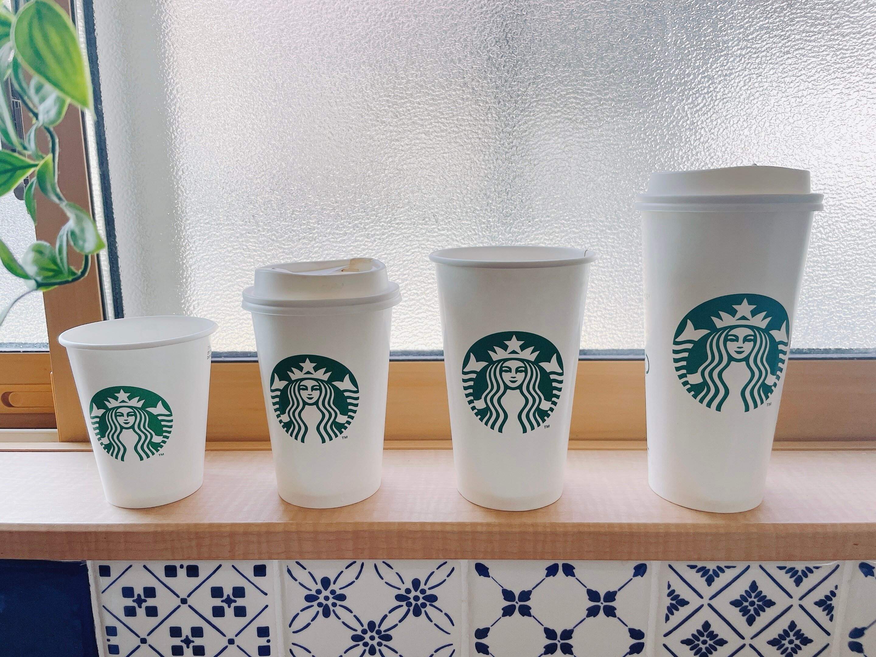 スターバックスのフラペチーノのメニュー【2024年7月】種類別のサイズと量も紹介