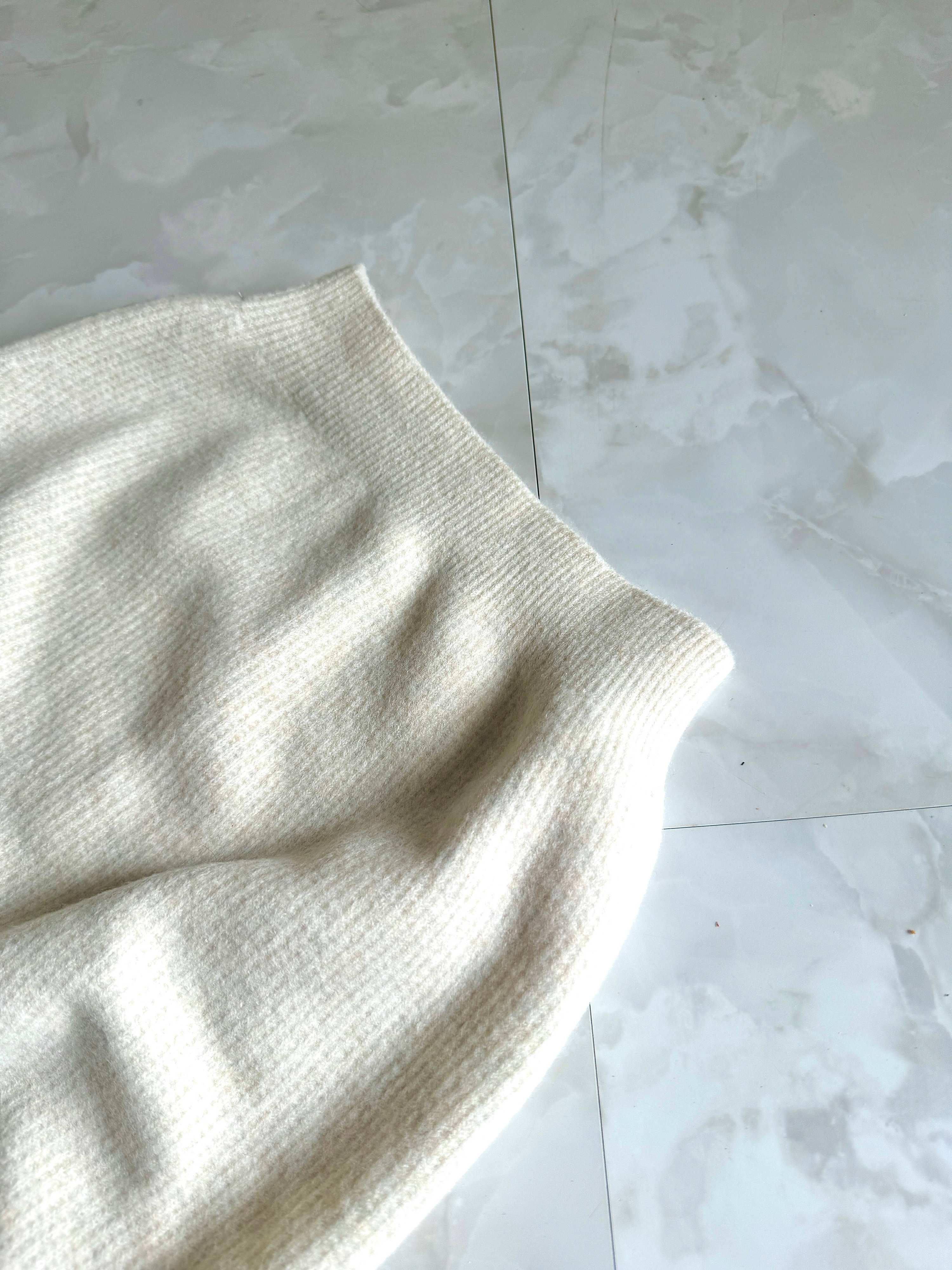 ユニクロ3Dスフレヤーンスカート