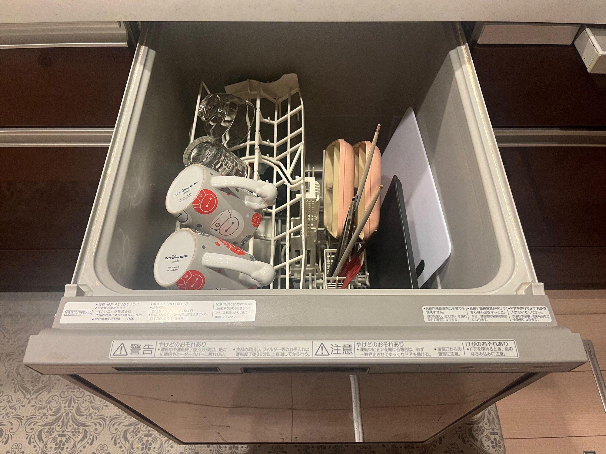 もう食器は手洗いしません！食器洗いは食洗機にお任せ！