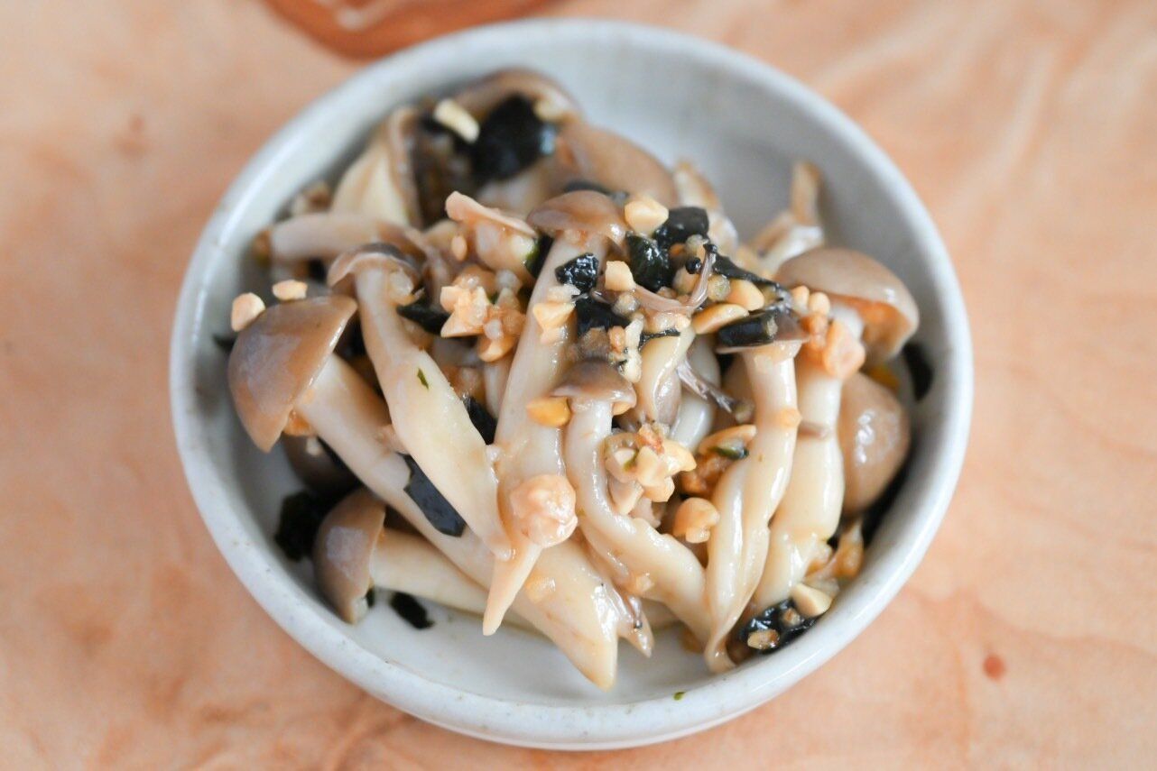 しめじの海苔と納豆ナムル