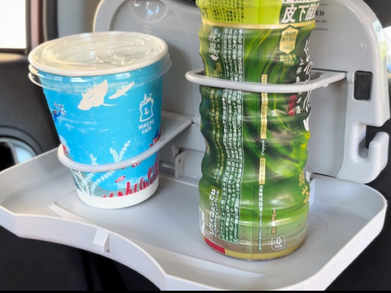 3COINSドリンクホルダー