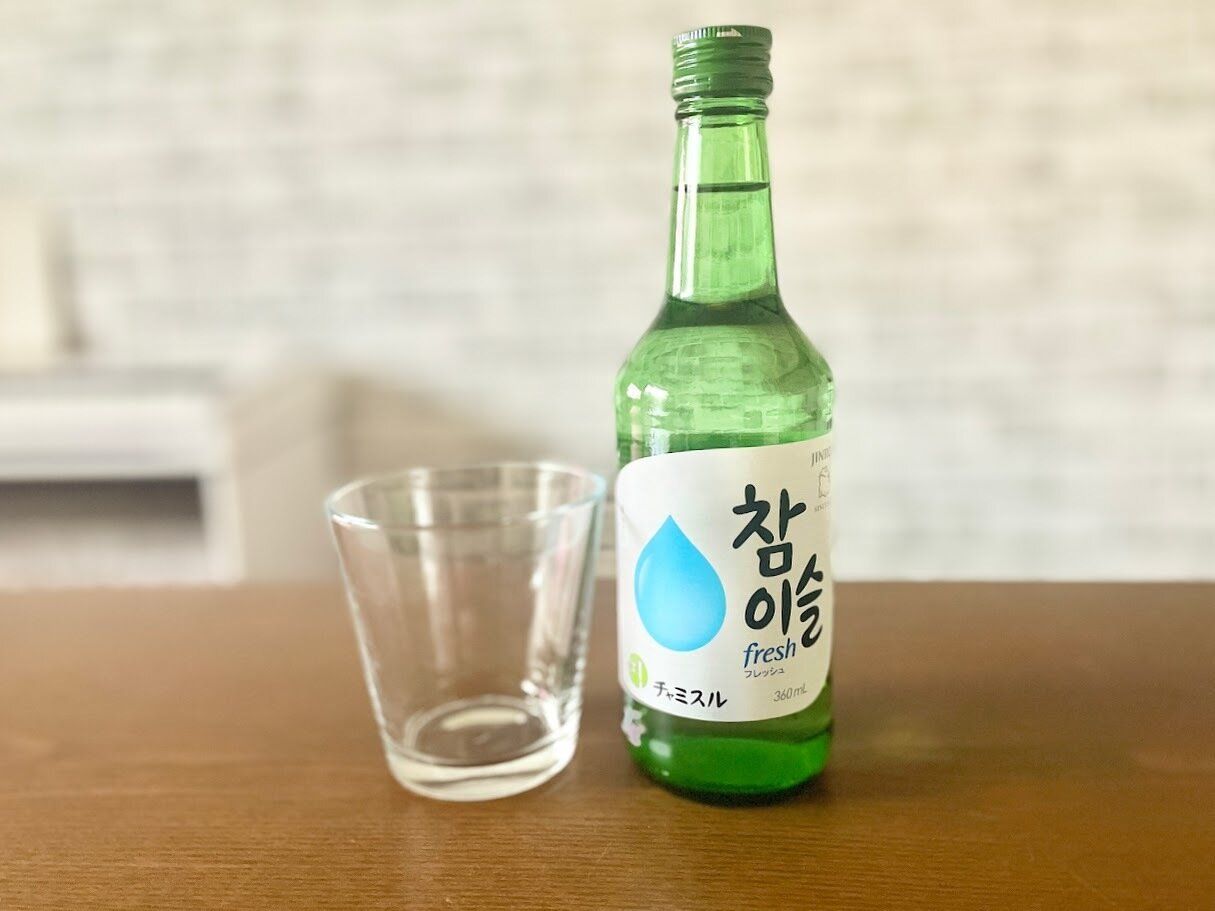 チャミスルのおすすめの飲み方6選!お酒の特徴や種類も解説