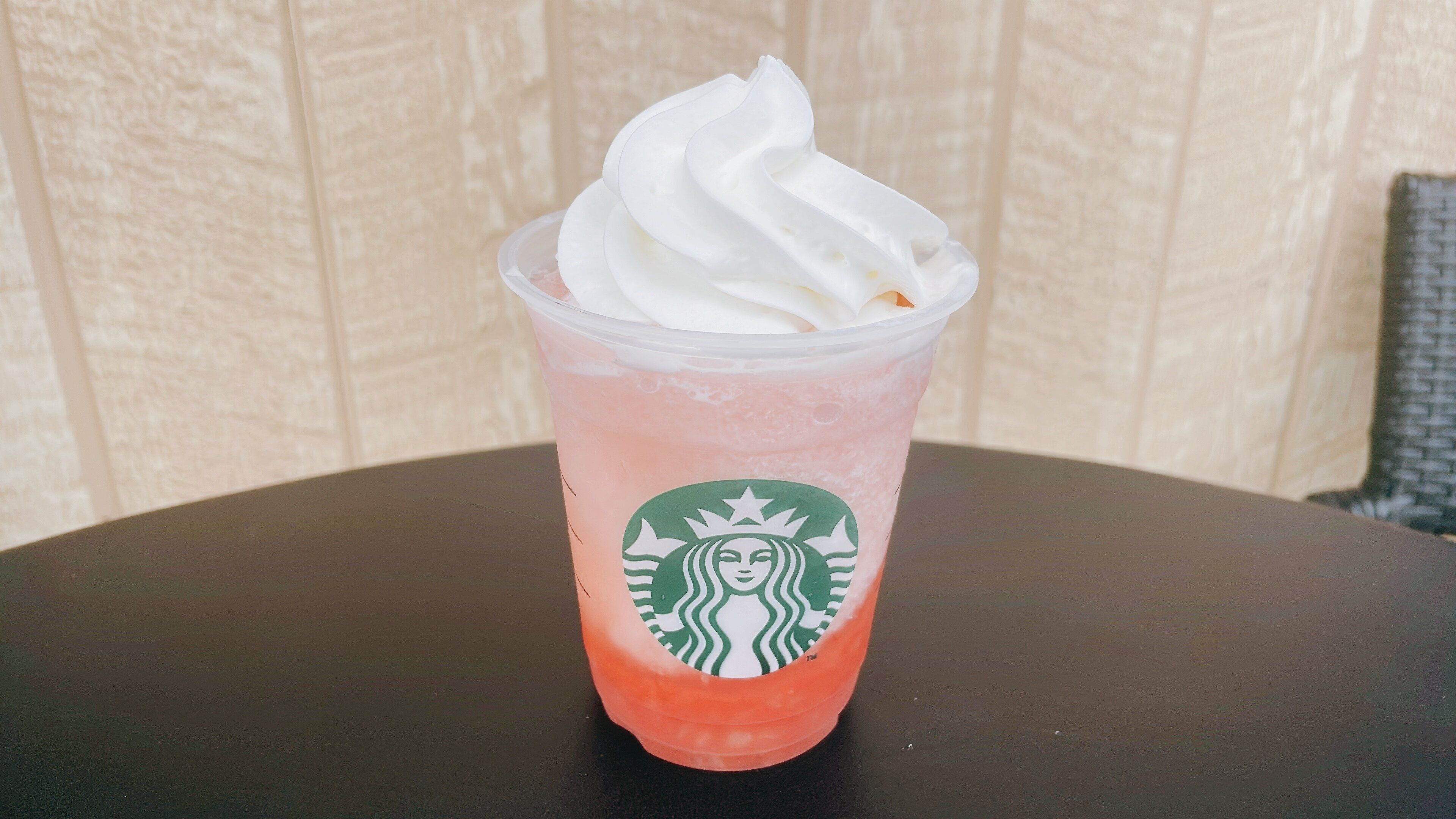 ラブ&ピーチフラペチーノ