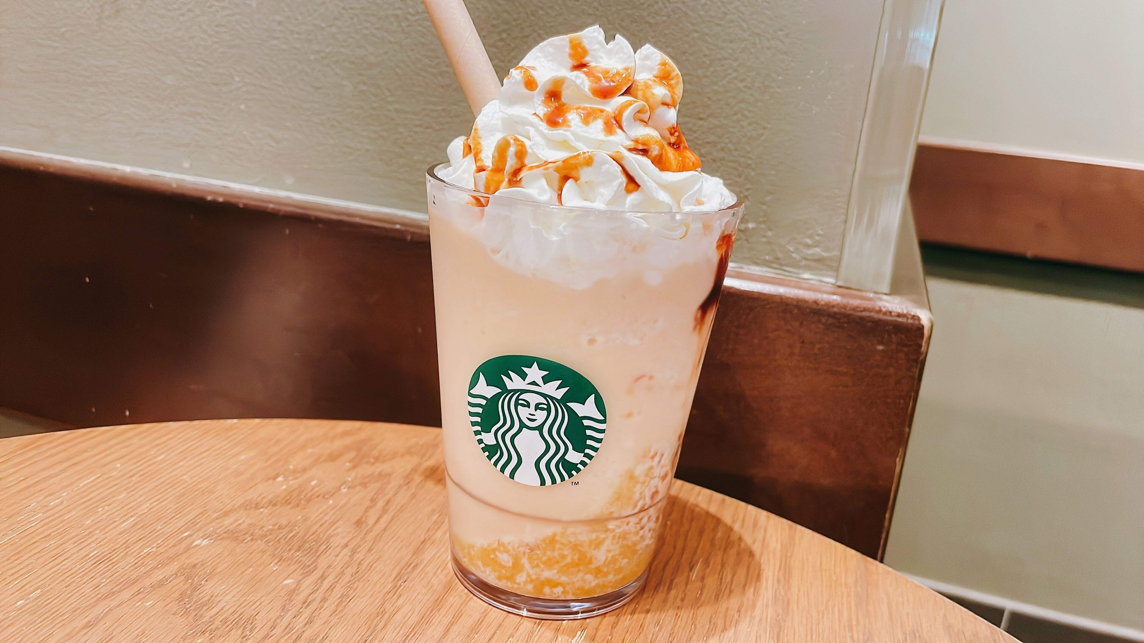 バナナブリュレフラペチーノ