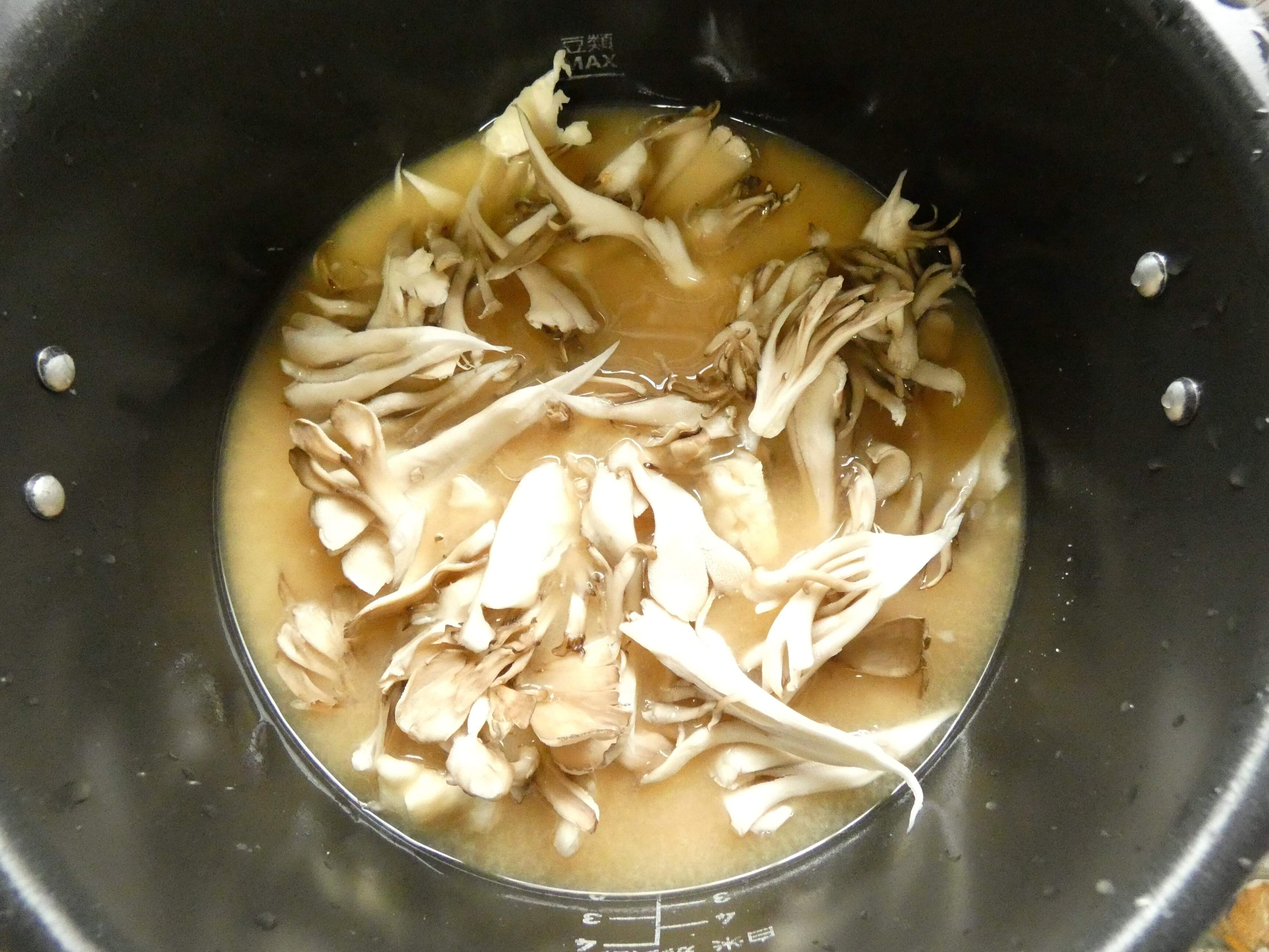 舞茸の炊き込みご飯