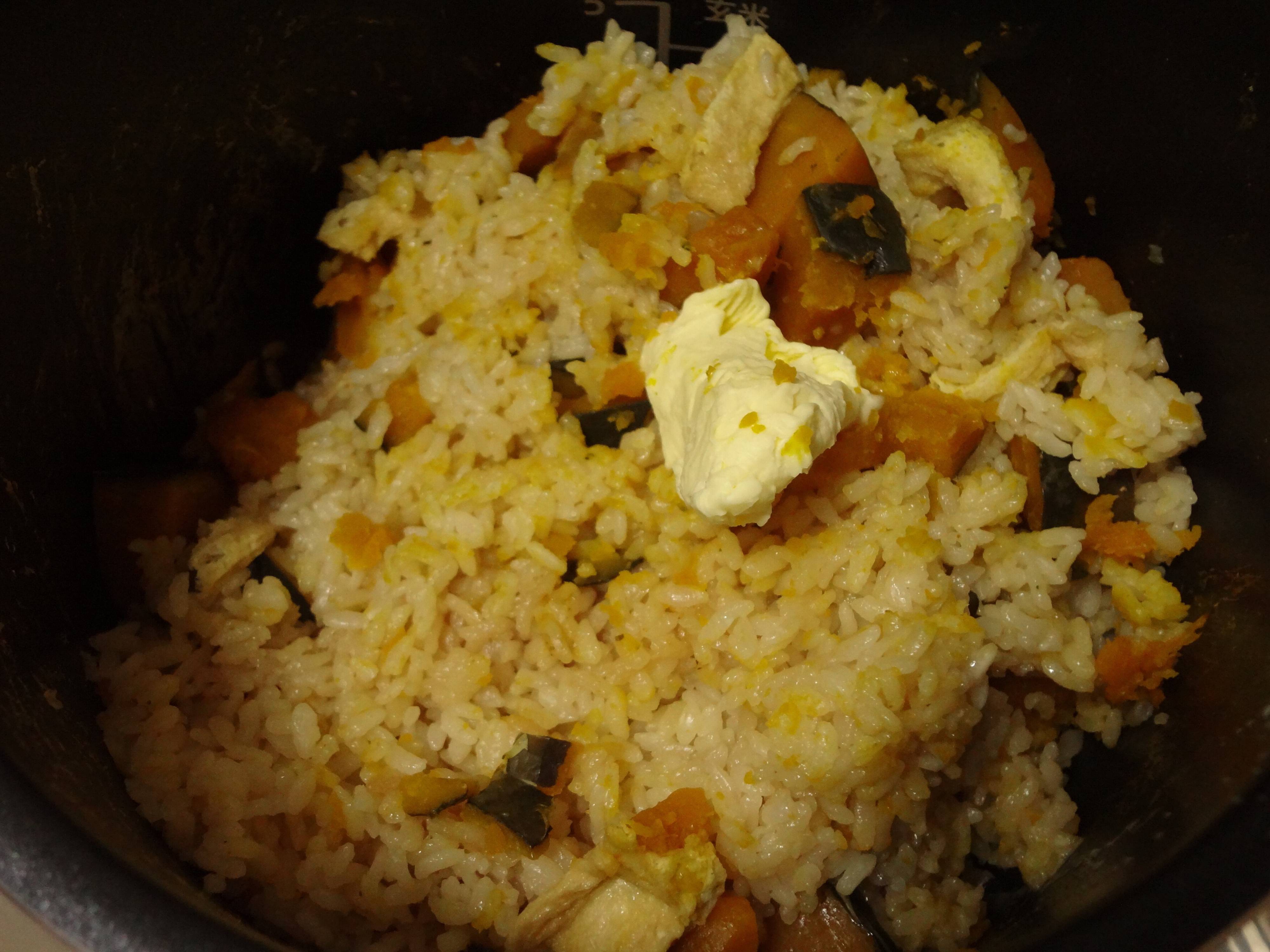 かぼちゃと油揚げの炊き込みご飯