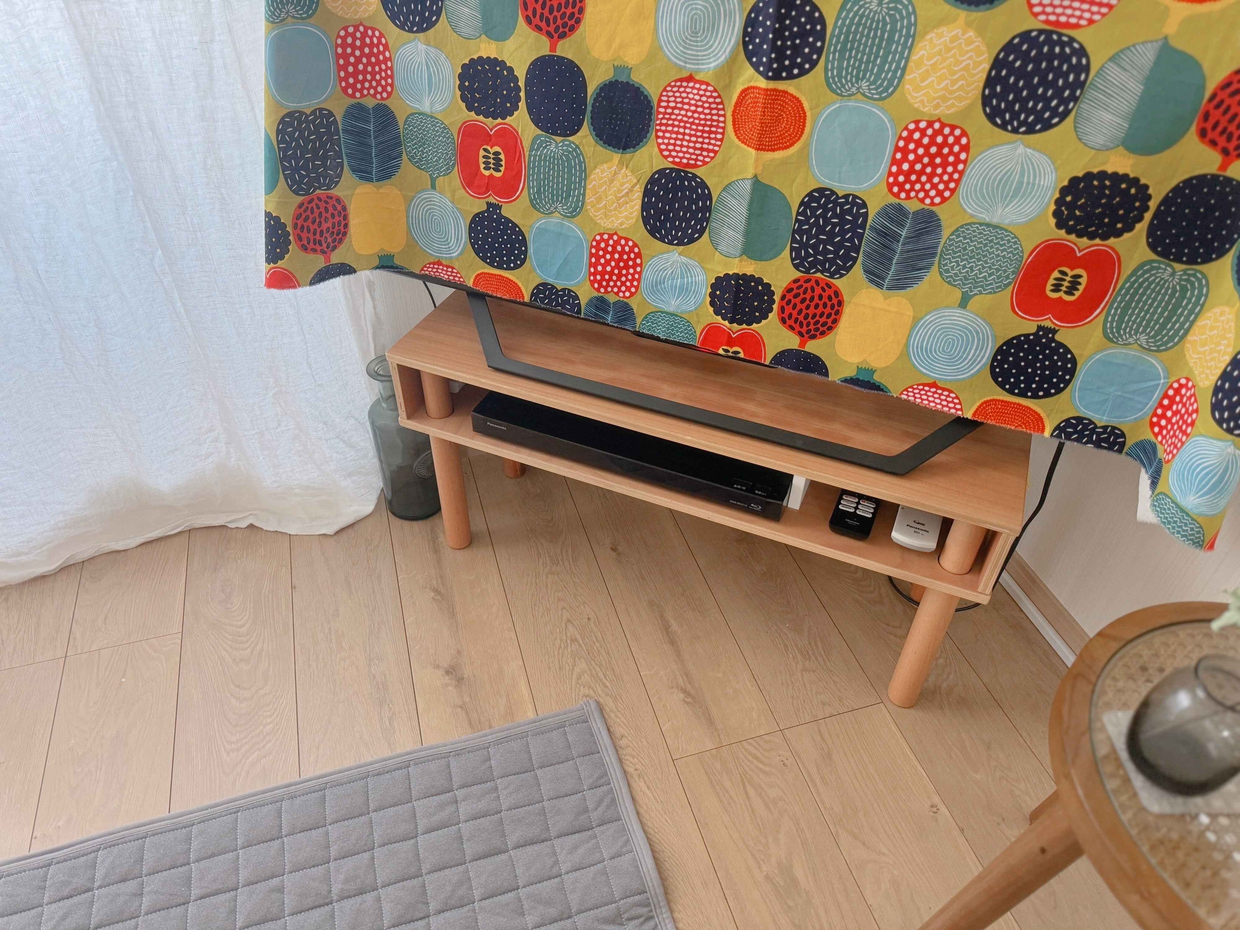 1．大容量のテレビ台