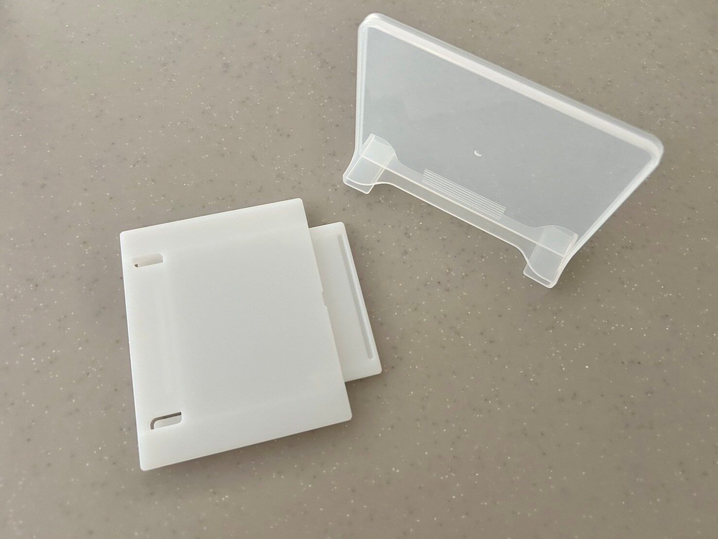 【ダイソー】仕切りがあると使いやすさUP！ボックス内の整理にはコレ