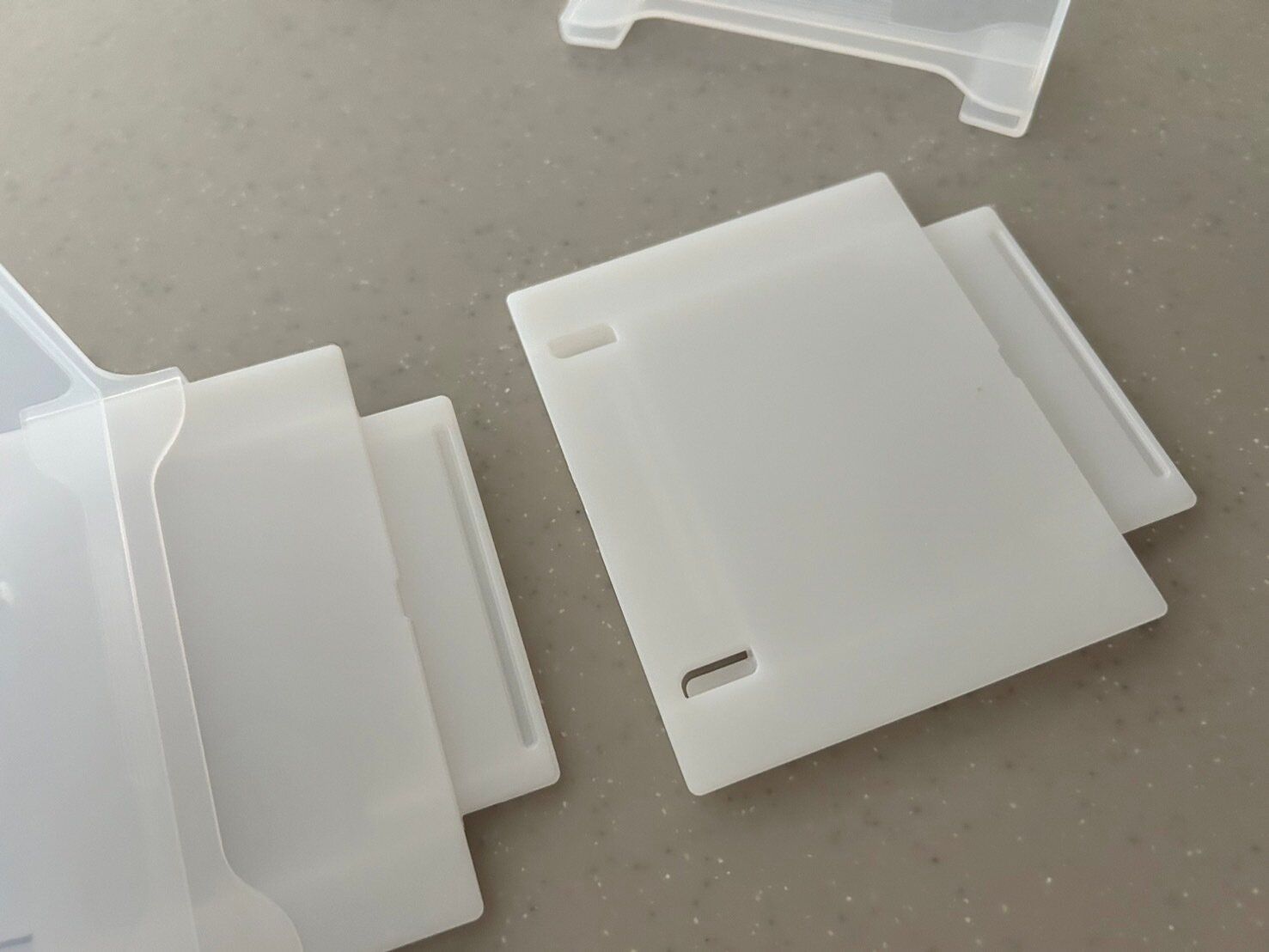 【ダイソー】仕切りがあると使いやすさUP！ボックス内の整理にはコレ