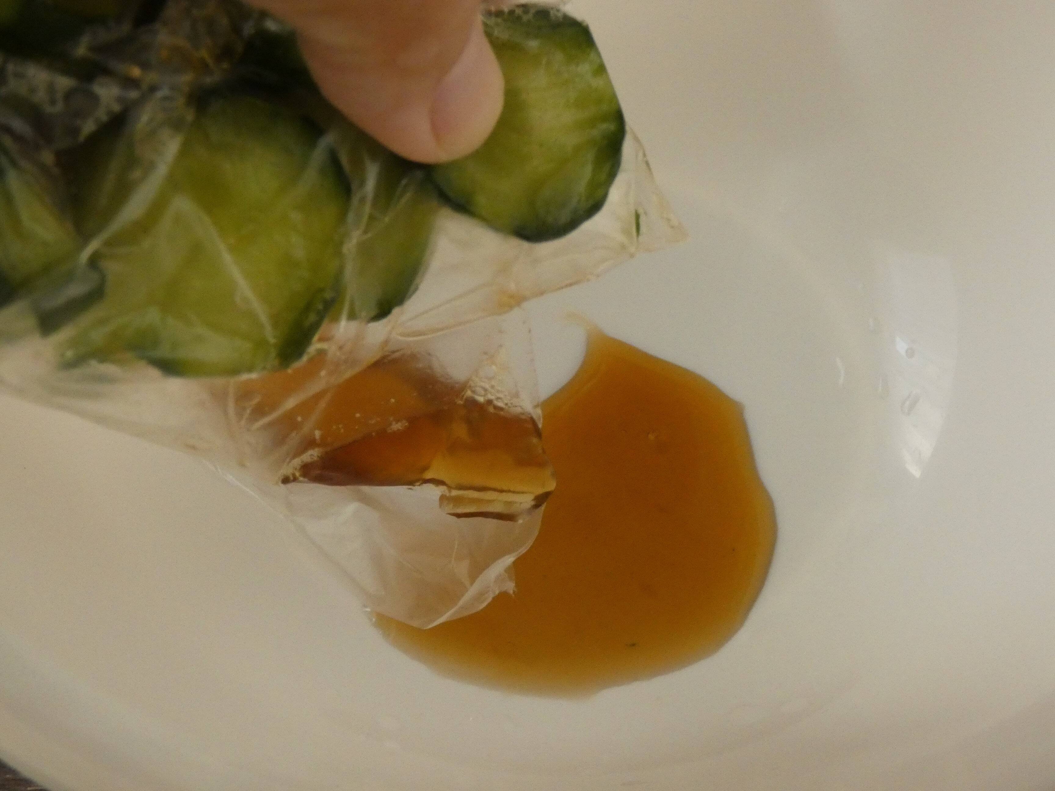 切り込みつきで取りだしラクラク！