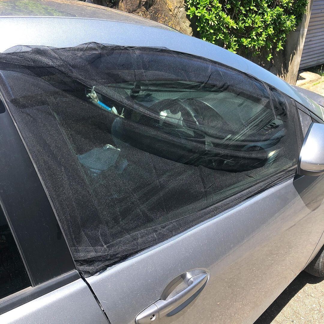 セリアの「車用ドアネット フロント用」