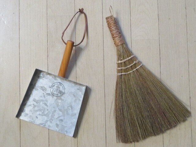 天然素材のほうきとちりとり