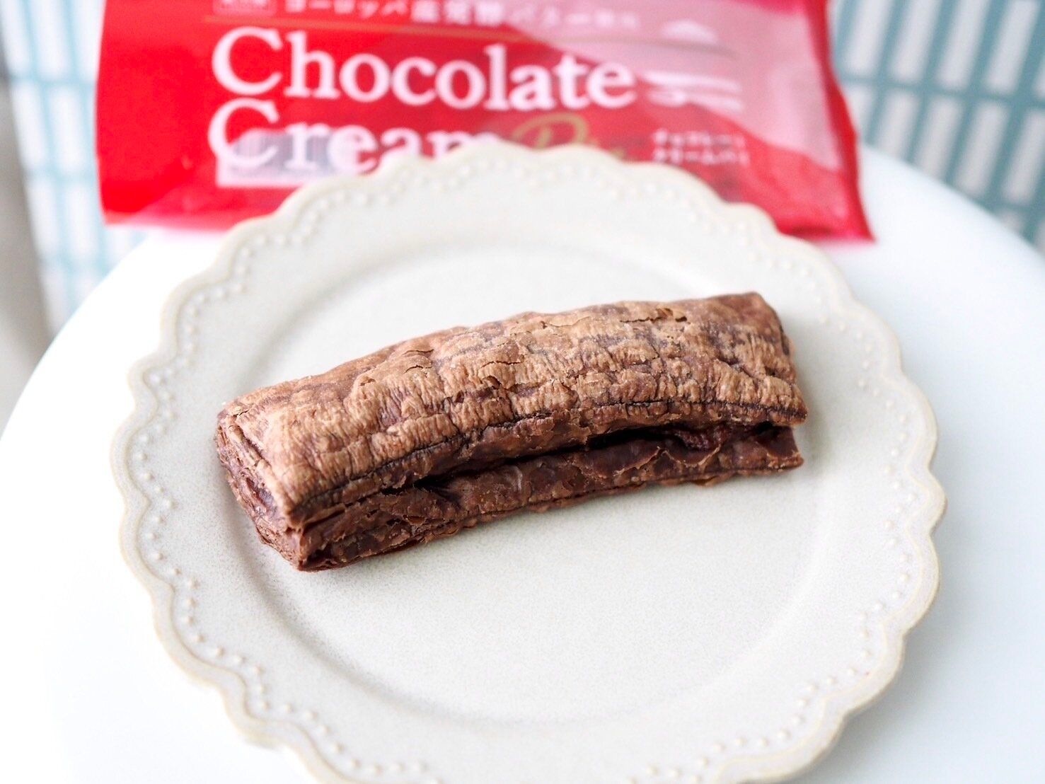 シャトレーゼ「ヨーロッパ産発酵バター使用 チョコレートクリームパイ」商品写真