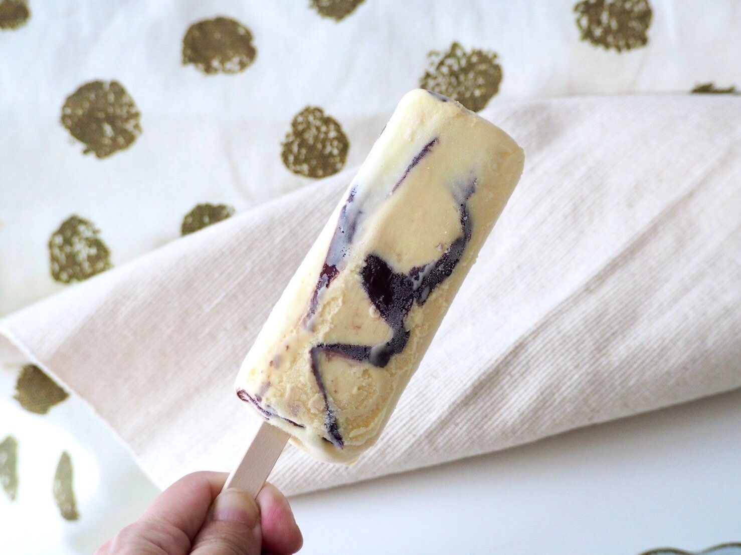 シャトレーゼ「チョコバッキー 完熟バナナ」商品写真