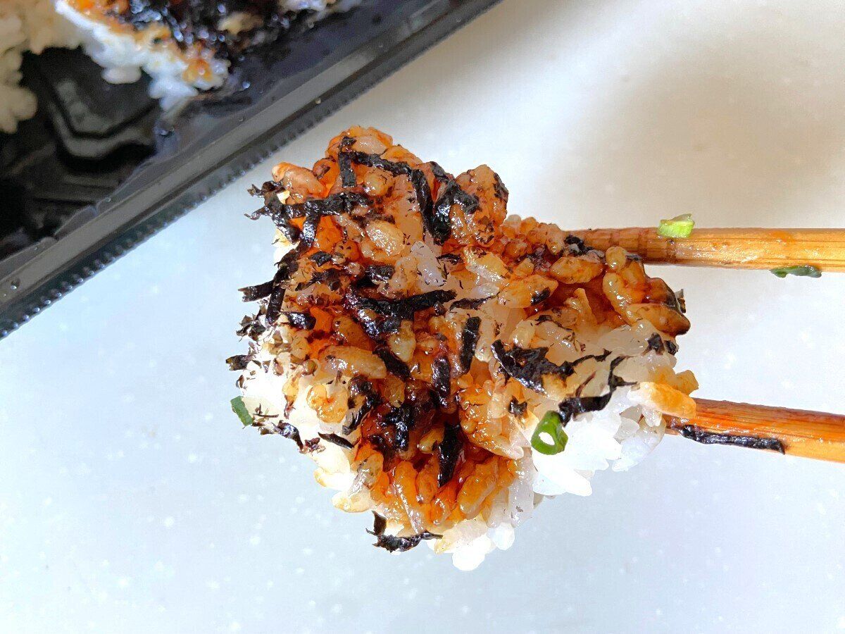 タレが染みてる