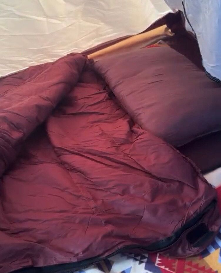 10,000円以下とは思えない！「エクストリームダウンシュラフ400」