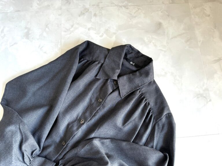 【ユニクロ】もう値下げ？1枚で3通りの着こなし高コスパ！有名デザイナーコラボワンピース