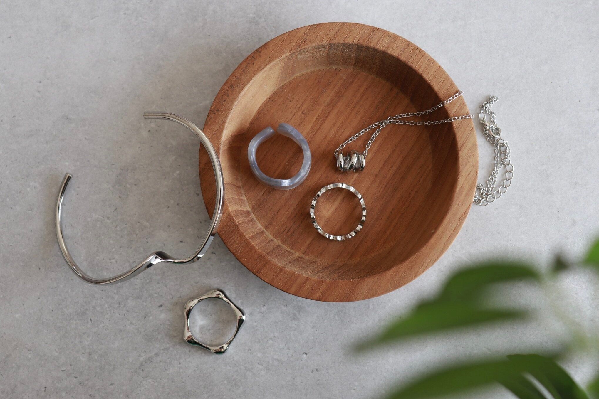 【セリア】ワンコインで揃う！セリアのプチプラアクセサリー