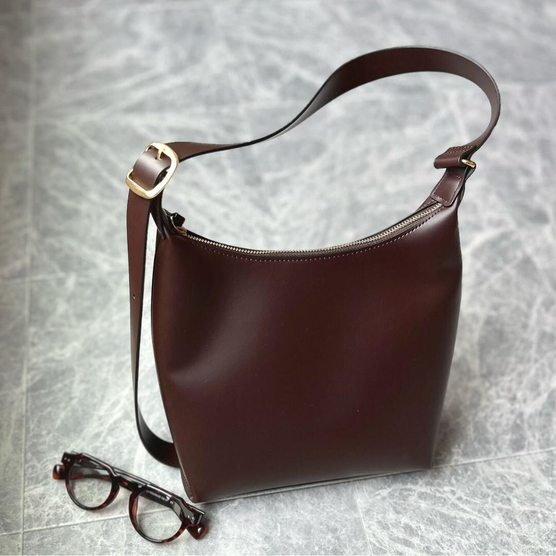 【ユニクロ】1点投入で季節感がアップ！秋に取り入れたい「ブラウンアイテム」5選