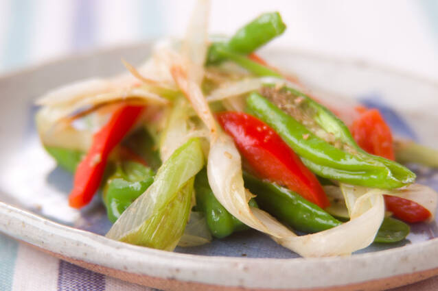 シシトウの炒めもの