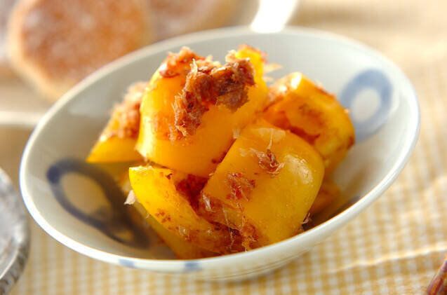 ゴマ油香る!無限おかかパプリカ