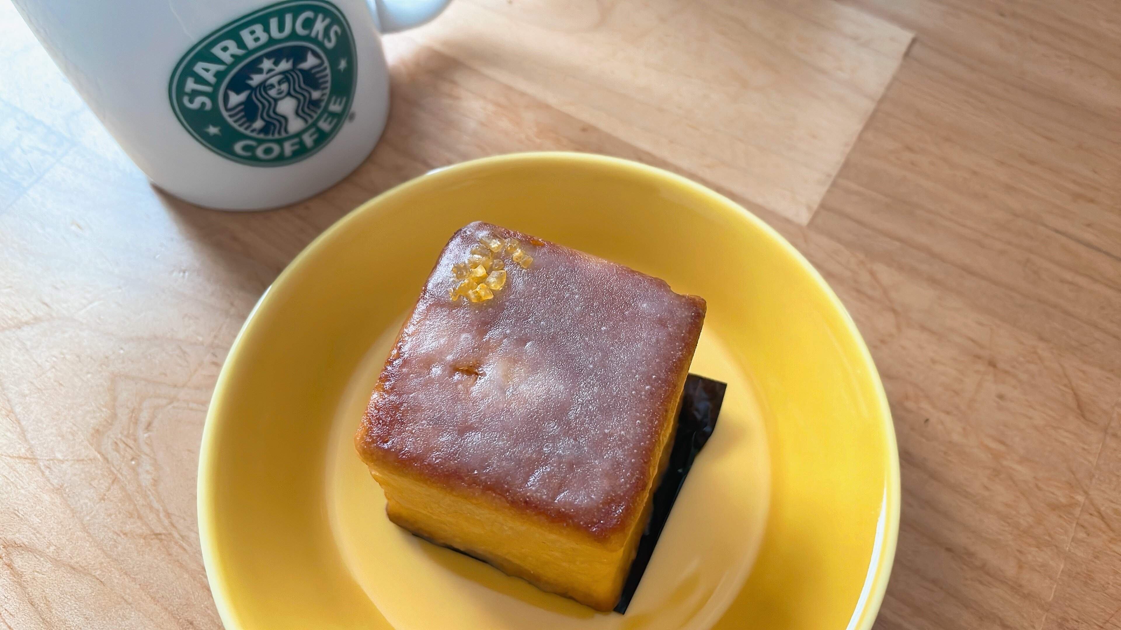 スターバックスレモンキューブケーキ