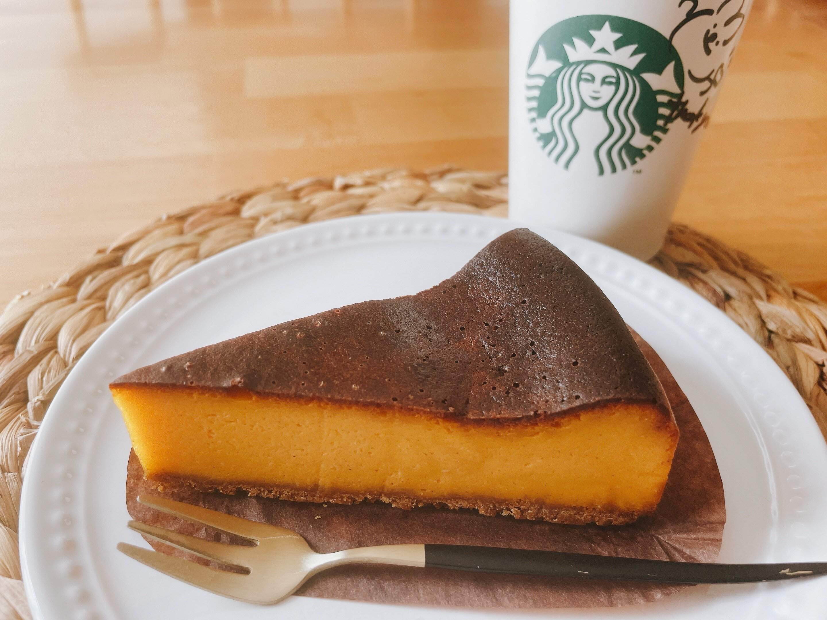 パンプキンのバスクチーズケーキ