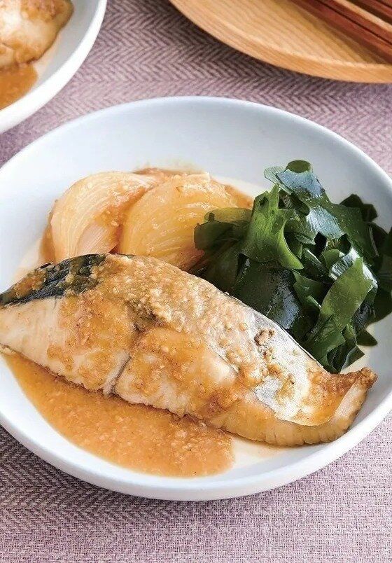 白身魚のごまみそ煮