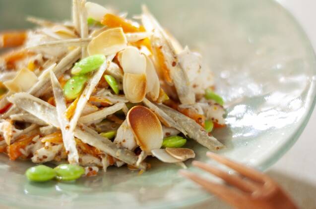 細切り根菜サラダ