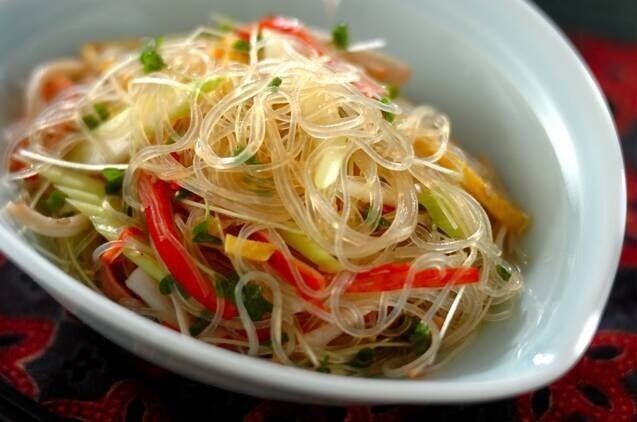 セロリの春雨サラダ