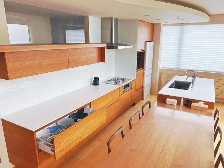 イライラモヤモヤするのは全て物の多さが原因！20代・30代・40代ミニマリストの座談会